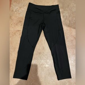 Zyia capri leggings